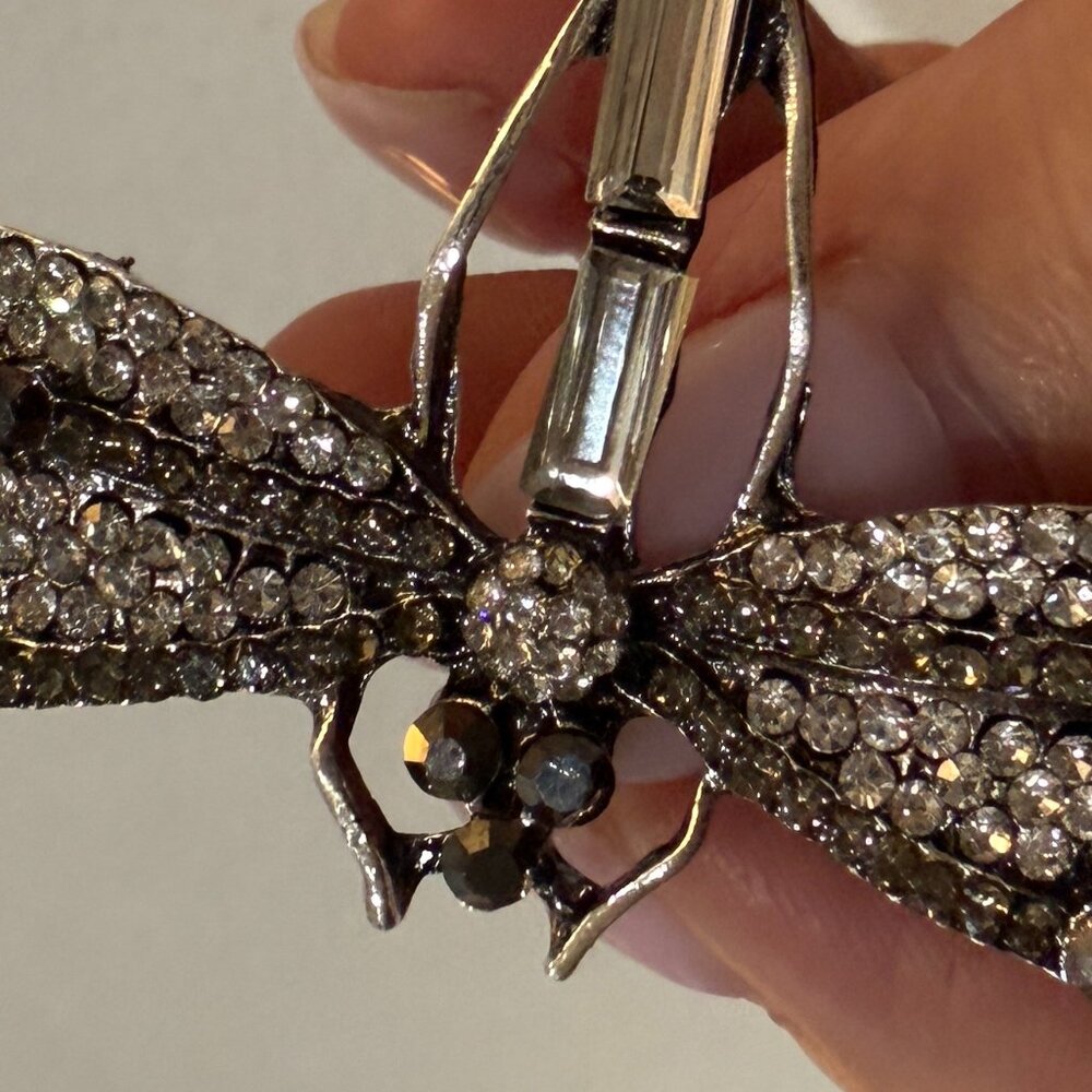 Sparkly Dragonfly Brooch NWOT - Picture 6 of 6